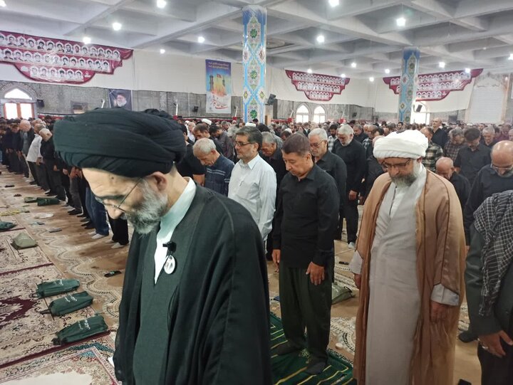 تصاویر/ نمازعبادی سیاسی جمعه کاشان