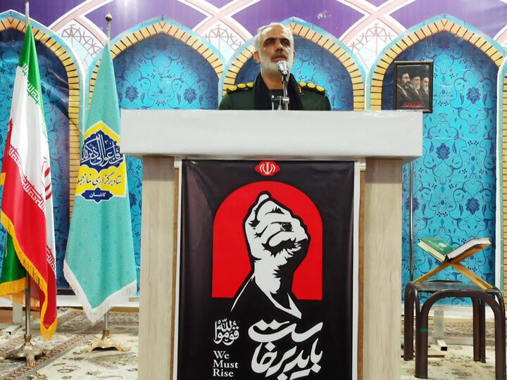 تصاویر/ نمازعبادی سیاسی جمعه کاشان