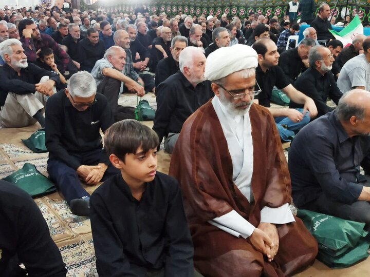 تصاویر/ نمازعبادی سیاسی جمعه کاشان