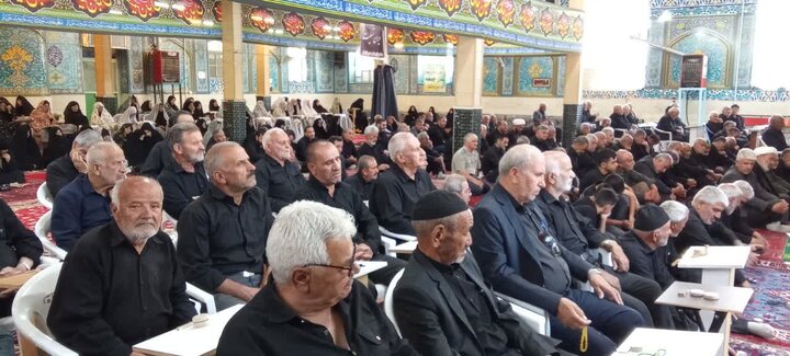 تصاویر/ نمازعبادی سیاسی جمعه جوشقان قالی