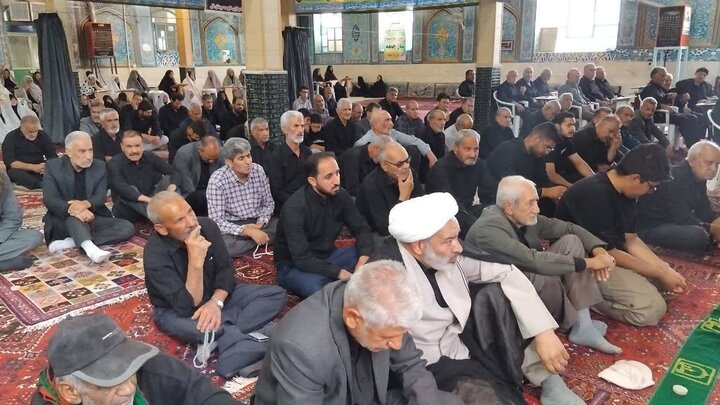 تصاویر/ نمازعبادی سیاسی جمعه جوشقان قالی