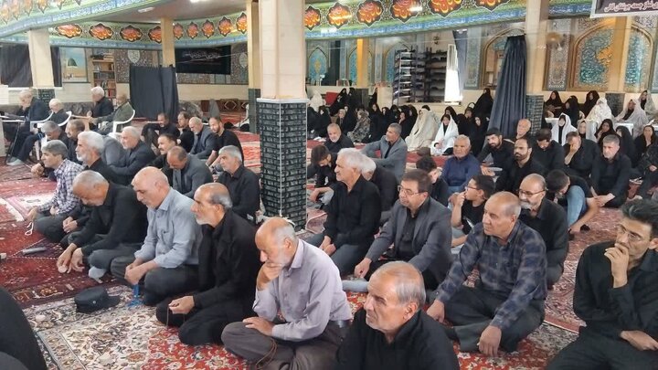 تصاویر/ نمازعبادی سیاسی جمعه جوشقان قالی