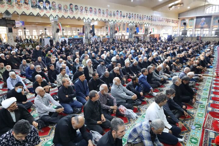 تصاویر/ نماز عبادی سیاسی جمعه در شهرستان ساری