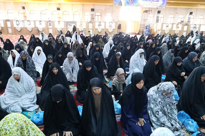 تصاویر/ نماز عبادی سیاسی جمعه در شهرستان ساری