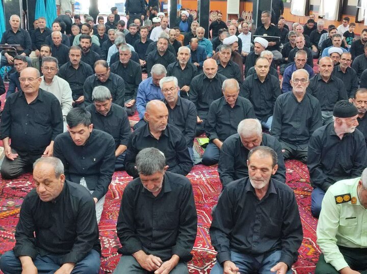 تصاویر/ اقامه نماز جمعه امروز شهرستان چهاربرج
