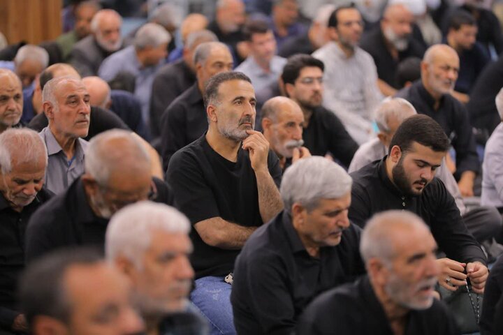 تصاویر/ اقامه نماز جمعه در ساوجبلاغ