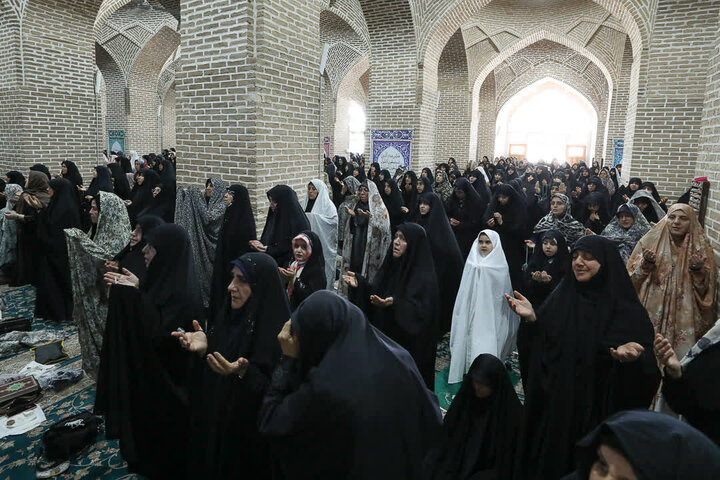 تصاویر / نماز جمعه از نگاه دوربین خبرگزاری حوزه