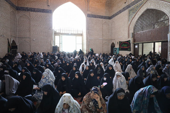 تصاویر / نماز جمعه از نگاه دوربین خبرگزاری حوزه