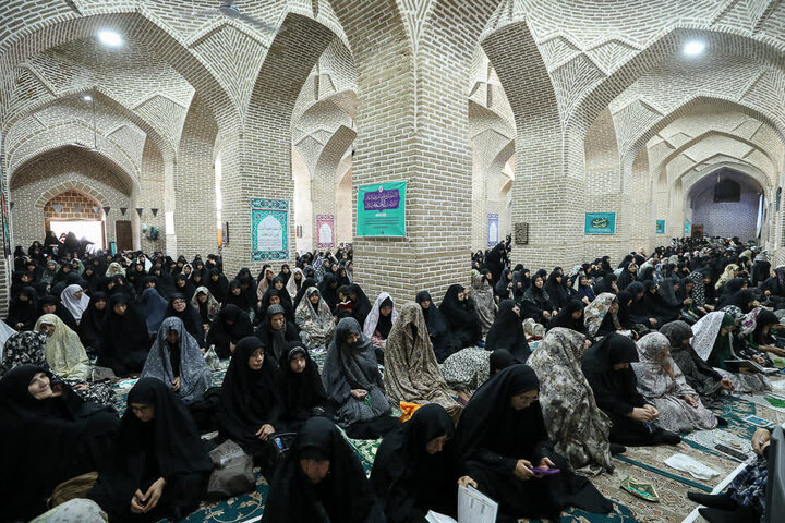 تصاویر / نماز جمعه از نگاه دوربین خبرگزاری حوزه