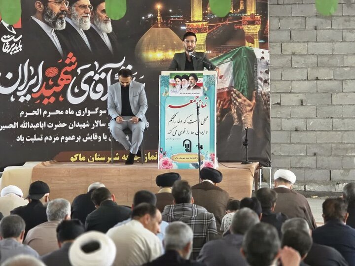 تصاویر/ اقامه آیین عبادی سیاسی نماز جمعه ماکو
