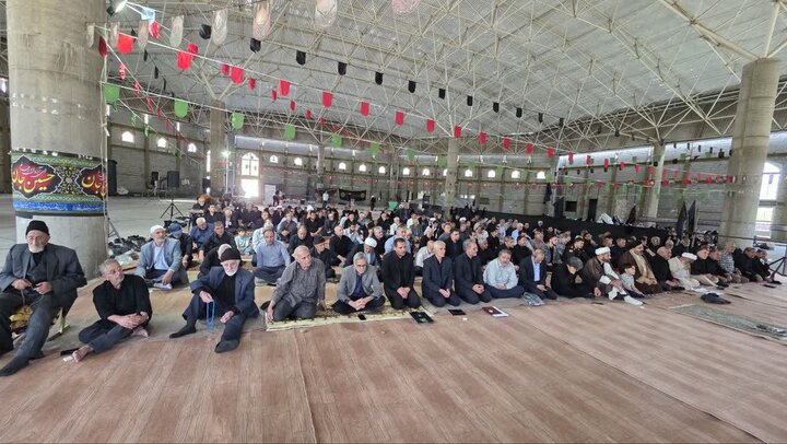 تصاویر/ اقامه آیین عبادی سیاسی نماز جمعه ماکو