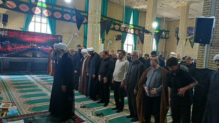 تصاویر/اقامه نماز عبادی سیاسی جمعه در زرندیه