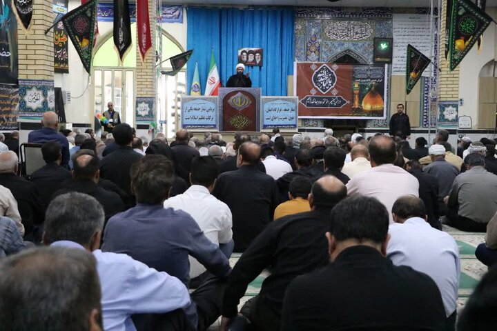 تصاویر/آئین وحدت بخش جمعه در شهرستان دهلران