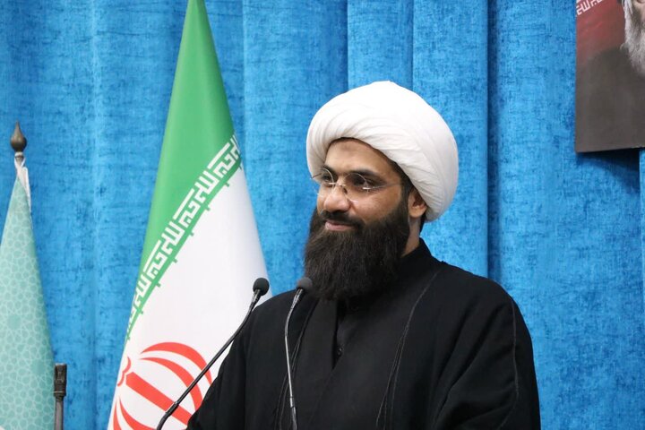 تصاویر/آئین وحدت بخش جمعه در شهرستان دهلران