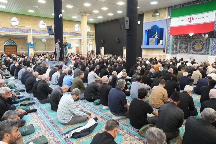 تصاویر/ برگزاری آیین عبادی و سیاسی نماز جمعه ارومیه
