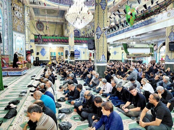 تصاویر/ اقامه نماز جمعه در ورامین