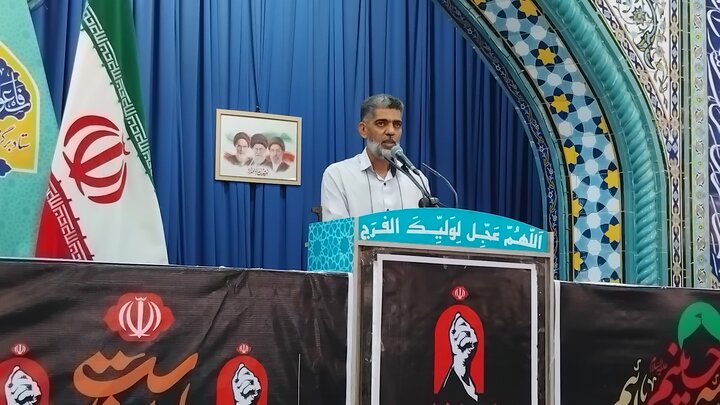 نمازجمعه دیّر به روایت تصویر