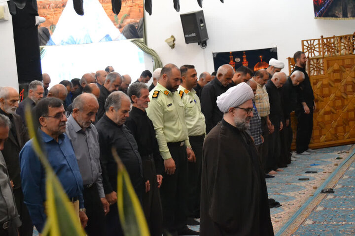 تصاویر /  نماز عبادی سیاسی جمعه در عباس آباد