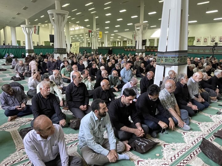 تصاویر/  نماز جمعه شهرستان نوشهر به امامت حجت الاسلام و المسلمین حسینی