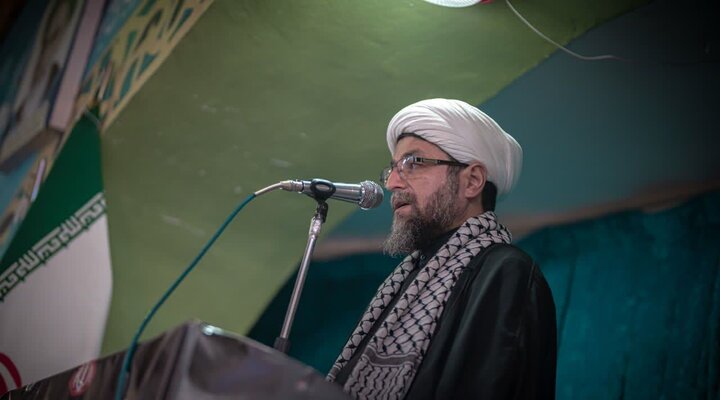 تصاویر/ نماز عبادی سیاسی جمعه در سرخ رود