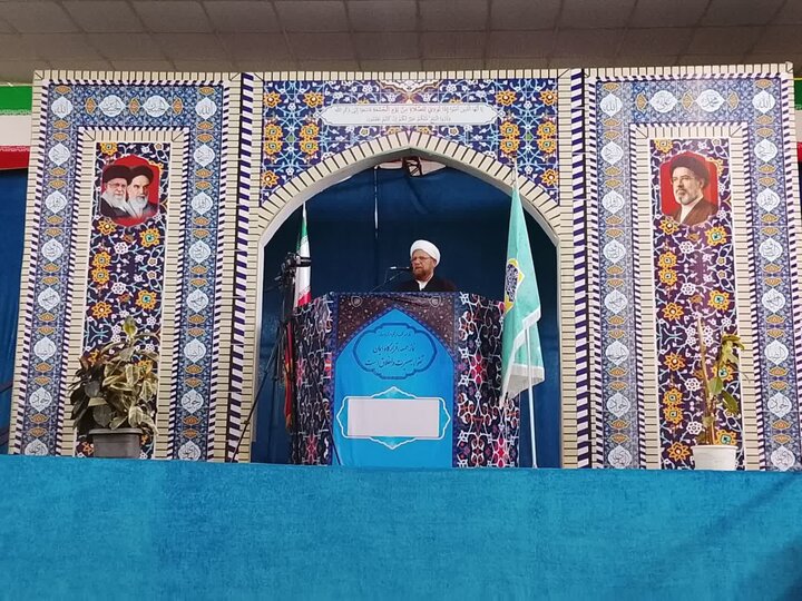 تصاویر/ اقامه نمازجمعه شهر جیرفت