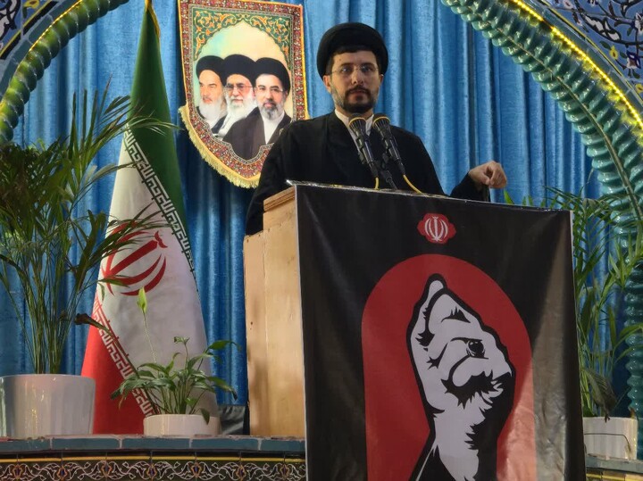تصاویر / اقامه نماز جمعه در شهرستان‌های همدان