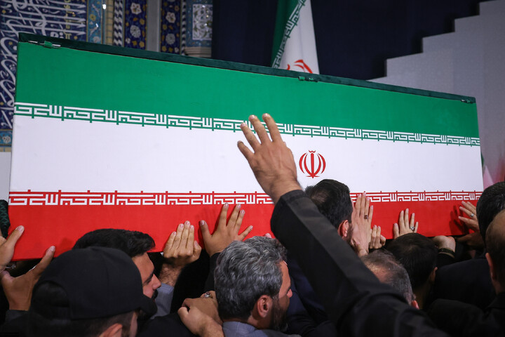 تصاویر/ مراسم ادای احترام مقامات و شخصیت‌های کشورهای خارجی به پیکر مطهر رهبر شهید انقلاب