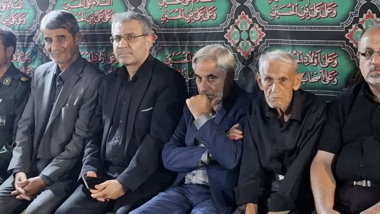 مراسم عزاداری و سوگواری حضرت اباعبدالله الحسین (ع) در حسینیه روحانی شهید حسن خرمی برگزارشد