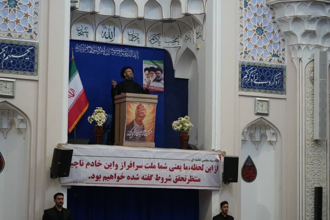 مراسم تشییع پیکر رهبر شهید انقلاب، رفراندوم کامل از طرف ملت ایران برای انتخاب جمهوری اسلامی است