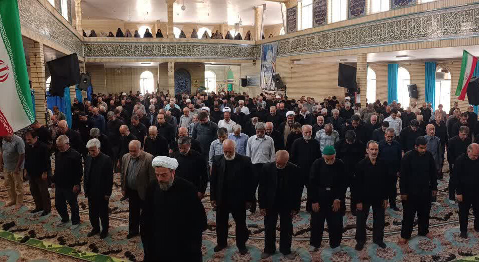 تصاویر/ اقامه نماز جمعه شهرستان بیجار