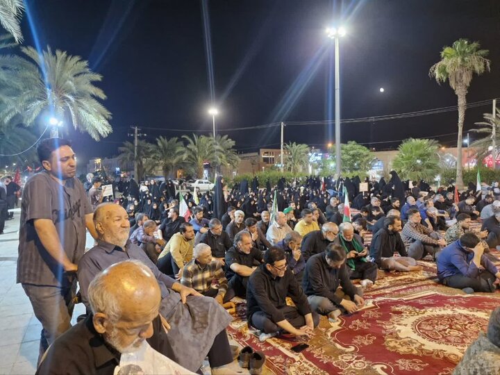 تصاویر/ صد و بیست و سومین شب از حماسه حضور مردم بافق در میادین