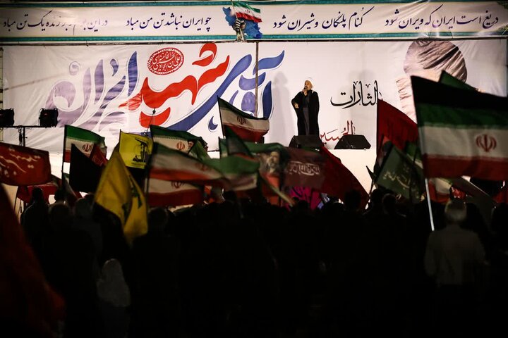 تصاویر / حضور مردذم استان قزوین در ایستگاه صد وبیست وسوم