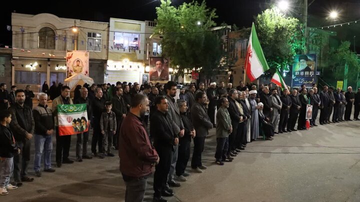 تصاویر/ صد و بیست و پنجمین موج از اجتماعات شبانه سراسری مردم چالدران