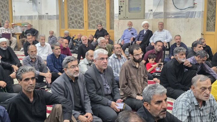 تصاویر/ سالگرد گرامی داشت اولین امام جمعه آران و بیدگل درمسجد ملا شکرالله