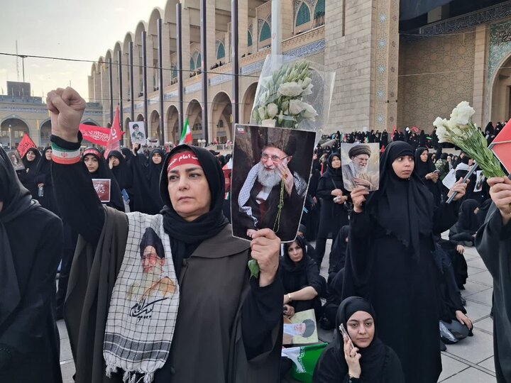 تصاویر/وداع لرستانی ها با رهبرشهید امت
