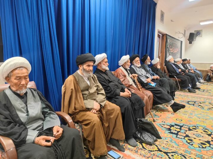 گزارش تصویری +  پنجمین روز برگزاری مراسم سوگواری شهادت امام حسین(ع) در دفتر حضرت آیت الله العظمی جوادی آملی در قم