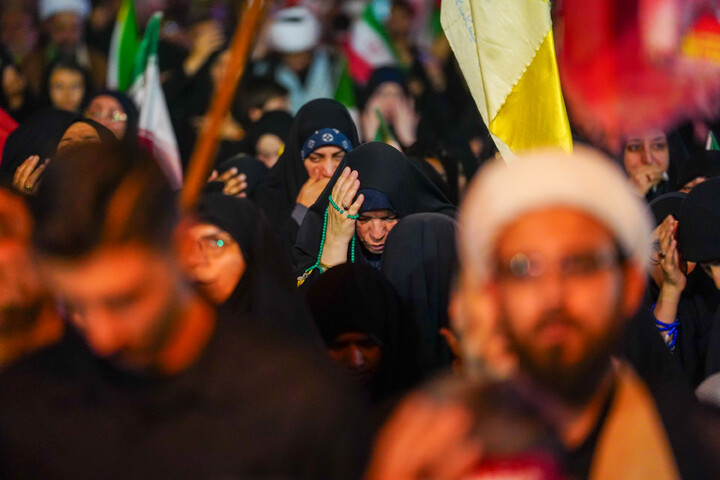 تصاویر/ تجمع باشکوه مردم نیروگاه قم در چله سوم شهادت قائد امت و شهدای جنگ رمضان