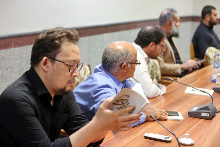 تصاویر/ نشست خبری دکتر حیدری معاون اداره کل فرهنگ و ارشاد اسلامی استان قم و مدیران قرارگاه مردمی اصحاب هنر و رسانه