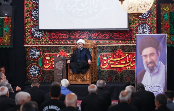 تصاویر/حضور استاندار مرکزی در مراسم گرامیداشت امام شهید