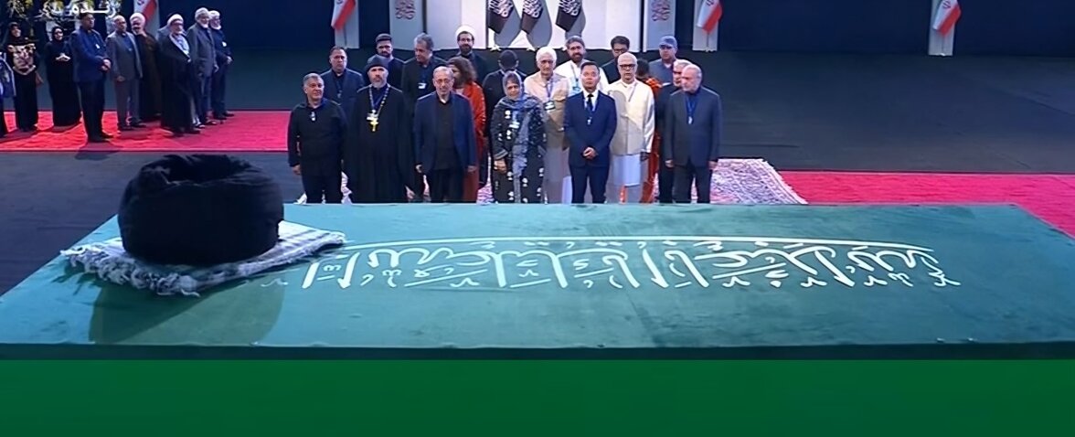 आयतुल्लाह ख़ामेनेई की अंतिम विदाई समारोह की भारतीय मीडिया में कवरेज