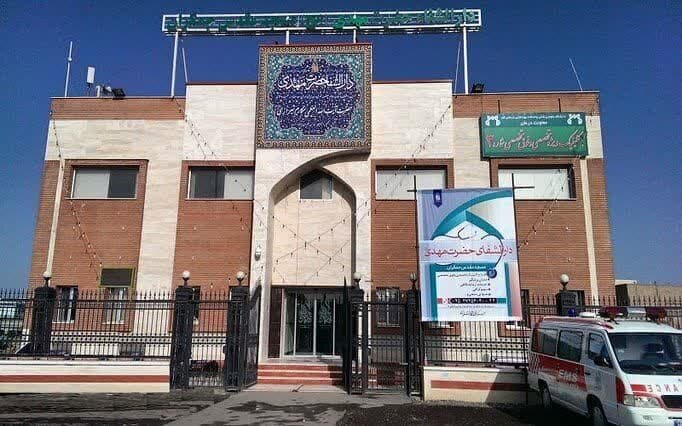 مسجد جمکران با استقرار ۱۲ مرکز درمانی آماده خدمت‌رسانی به زائران تشییع