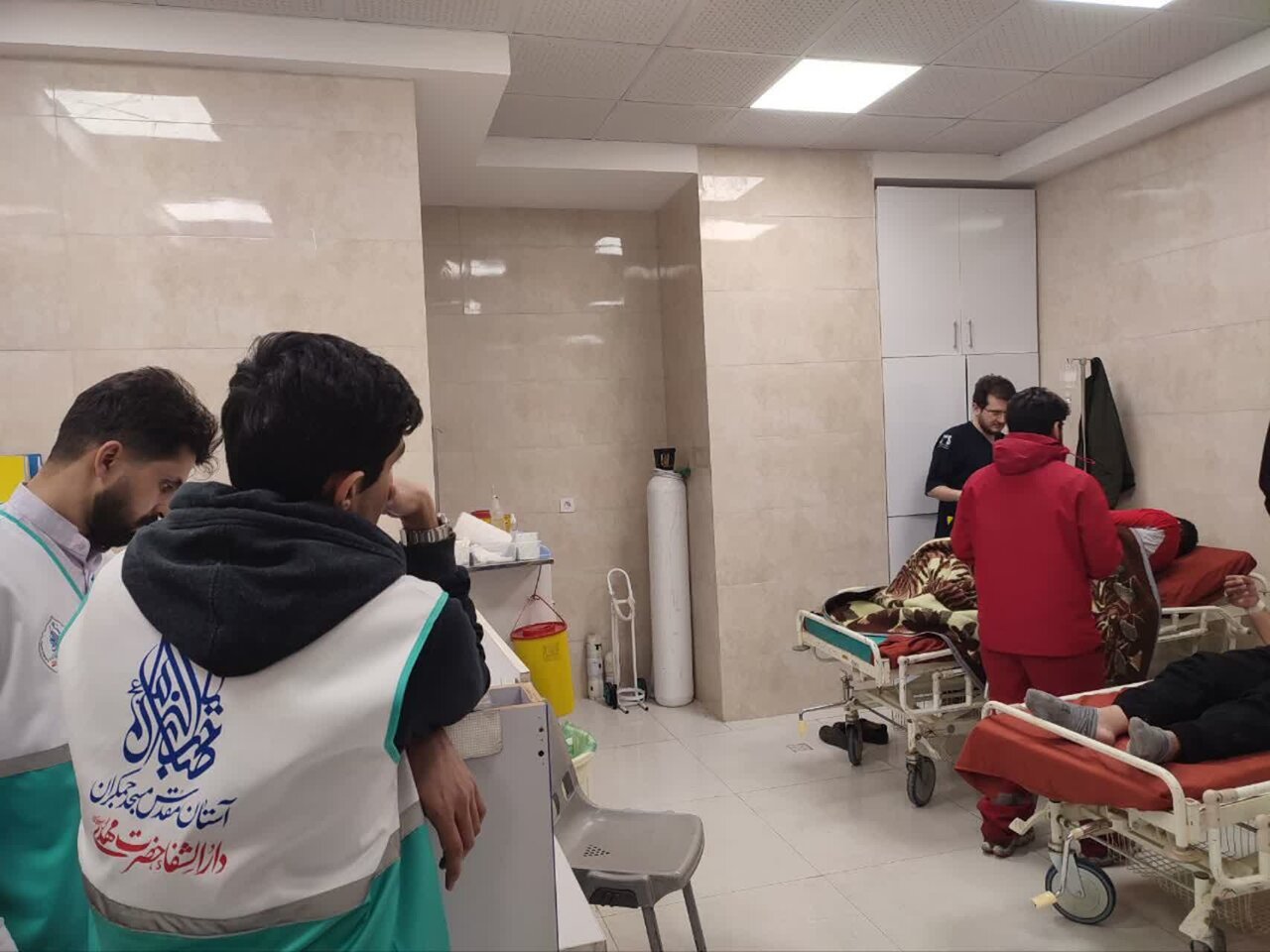 استقرار ۱۲ مرکز امدادی و درمانی برای مراسم وداع با آقای شهید ایران در آستان جمکران