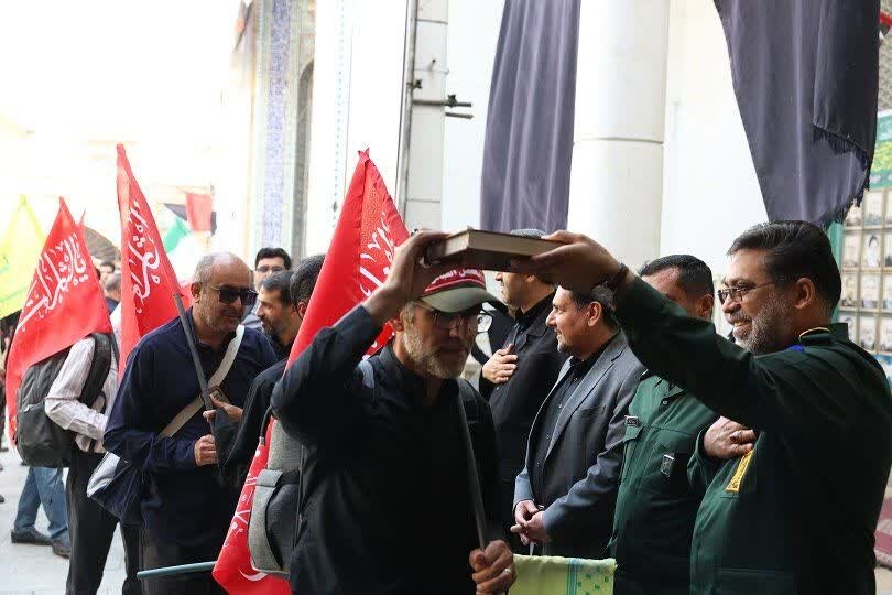 تصاویر/ بدرقه زائران تشییع پیکر آقای شهید ایران