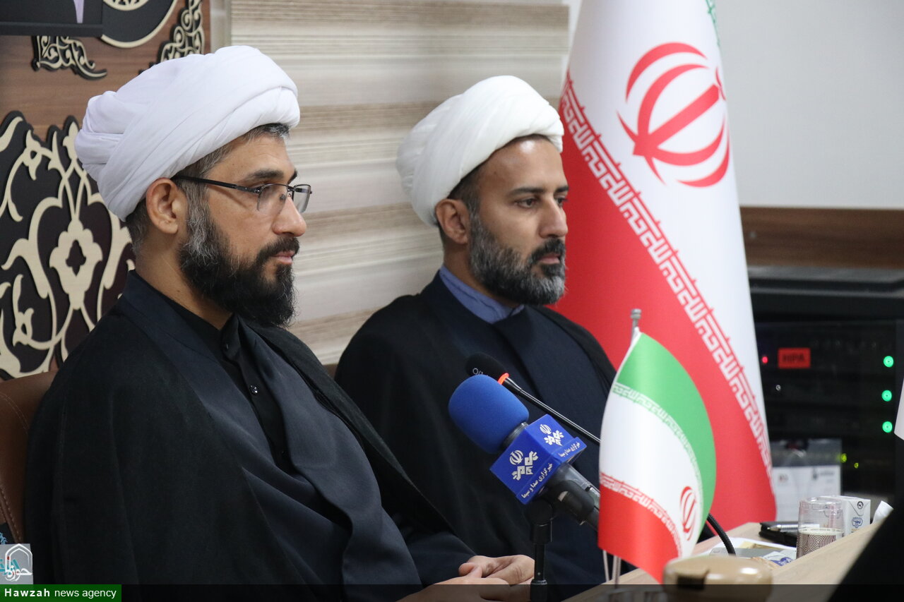 تصاویر / نشست علمی تخصصی تبیین اندیشه‌های «قائد شهید امت»
