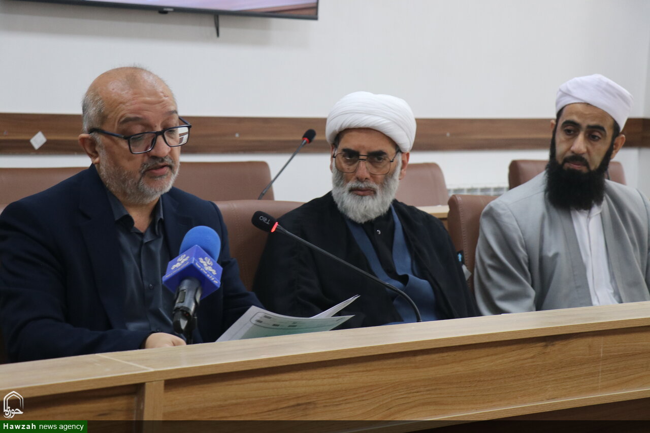 تصاویر / نشست علمی تخصصی تبیین اندیشه‌های «قائد شهید امت»