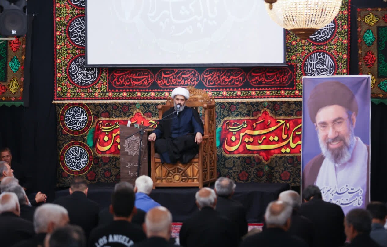 تصاویر/ مراسم گرامیداشت امام شهید در مسجد سیدها