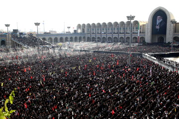 Vidéo/ Qom : Une foule immense accompagne le « Martyr de la Nation » dans une marée de ferveur et d’appels à la vengeance
