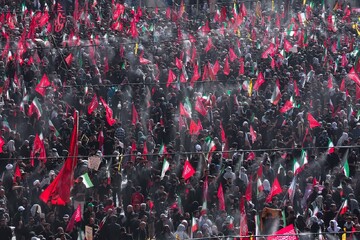 از مرثیه تا حماسه / شعارهایی از جنس خشم مقدس در خونخواهی امام شهید