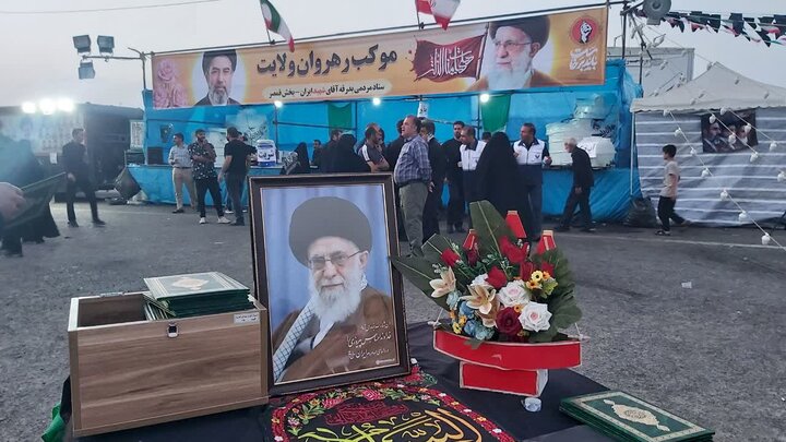 تصاویر/ خدمات رسانی موکب جهادی «رهروان ولایت بخش قمصر »  به زائران مراسم تشییع پیکر رهبر شهید