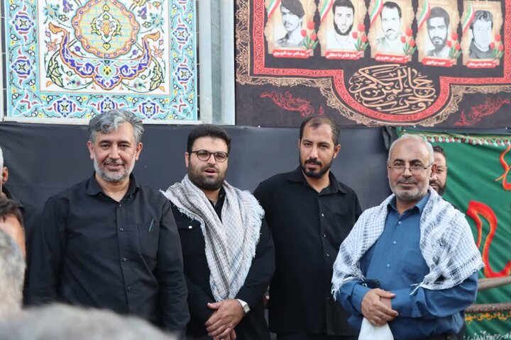 تصاویر/ اعزام کاروان مردمی شهرستان اشکذر برای حضور در آیین وداع با رهبر شهید انقلاب اسلامی